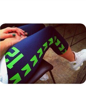 Twin Vision Athletics - Seattle Seahawks 12 Cropped Leggings | XS | Blue & Green